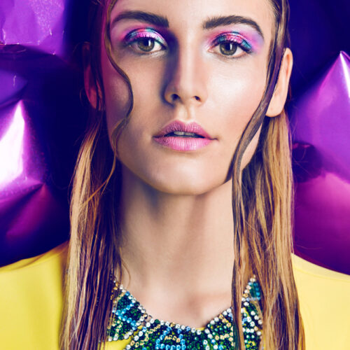 NEON MAKE-UP – trendhunter.com