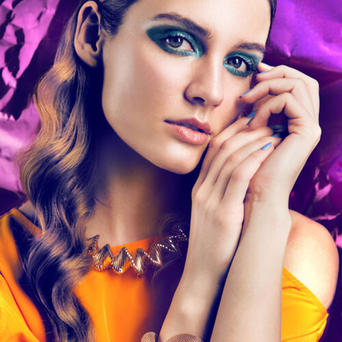 NEON MAKE-UP – trendhunter.com